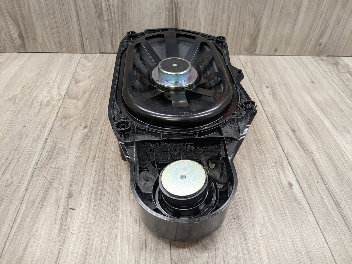 10-16 OEM Mercedes W212 W218 E350 E550 Rear Subwoofer Speaker Tray