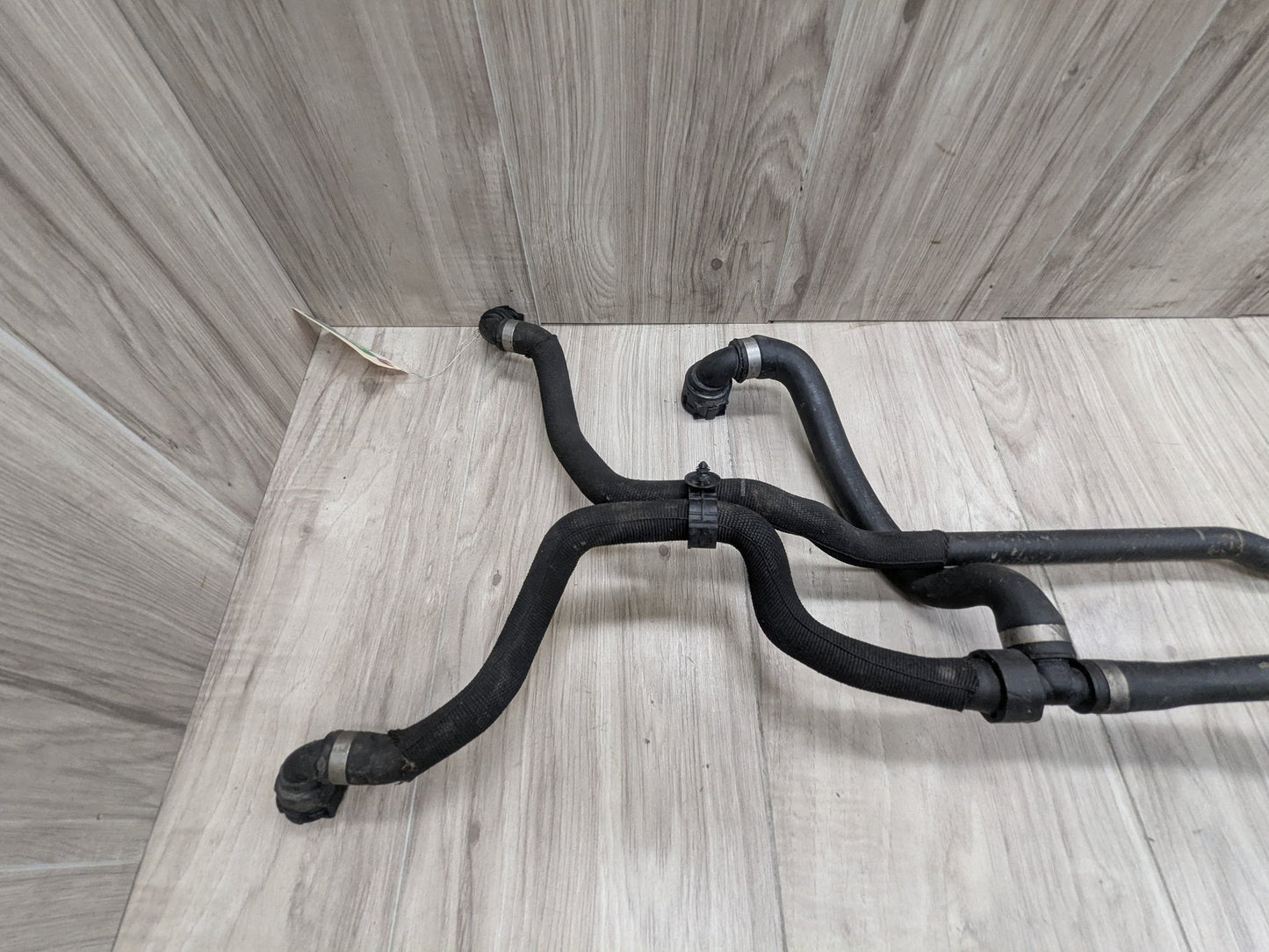 OEM BMW G11 G12 G30 M550 750 Engine N63R Water Pump Coolant Hose Tube Pipe