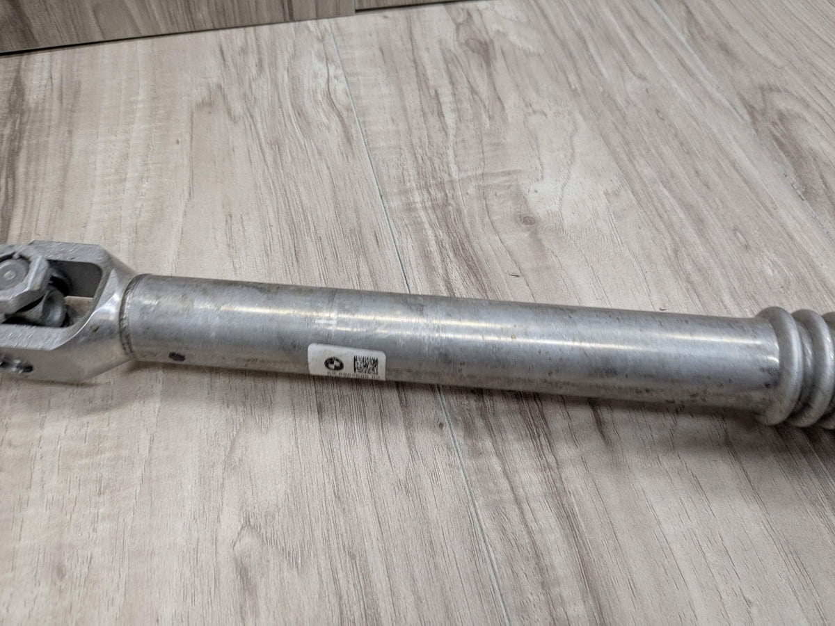 OEM BMW G20 G22 G23 G42 330 M340 430 M440 Steering Column Lower Joint Shaft