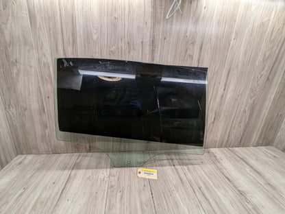 2020 BMW 740i G12 Rear Right Passenger Door Window Glass 7337986 16-22 OEM BMW G12 740 750 M760 Rear Right Passenger Door Window Glass