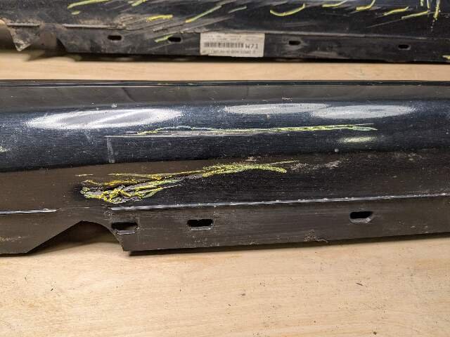OEM BMW E82 E88 128 135 M SPORT Left Right Side Skirt Rocker Panel Black 668