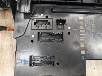 OEM Mercedes W207 W212 E350 E550 Rear SAM Trunk Signal Control w/ Fuse Box