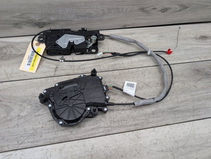 2017-2023 BMW M550i G30 Liftagte Trunk Lid Liftgate Lock Latch Actutaor 7383561 OEM BMW F90 F97 G01 G12 G22 G30 X3 M5 Trunk Lid Actuator Latch Lock System SET