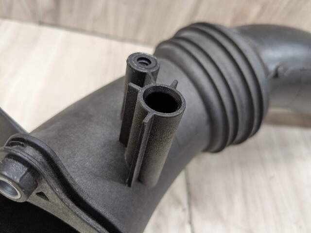 OEM BMW F22 F32 F36 G01 G20 G30 Intercooler Charge Air Intake Hose Pipe B46 B48