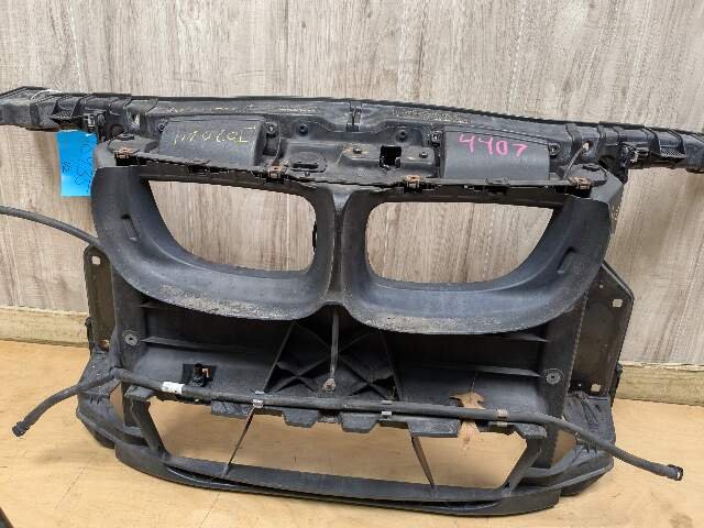 08-13 OEM BMW E82 E88 128 135 Front Radiator Support Frame Reinforce Clip Panel