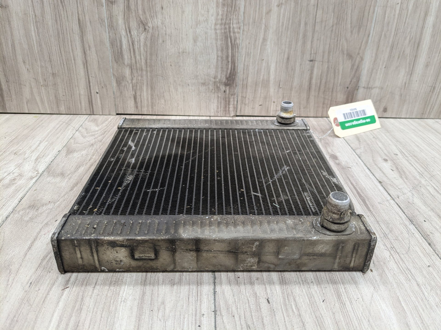 2016 BMW 750i G12 Left or Right Secondary Auxiliary radiator 8620207 OEM BMW F90 G12 G30 G45 Left Right Secondary Auxiliary Coolant Remote Radiator