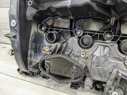 OEM BMW F39 F44 F48 G01 G20 G22 G23 G30 Engine B46 B48 Cylinder Head Valve Cover