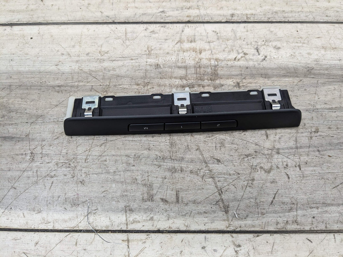 OEM BMW F02 750 Front Right Passenger Side Seat Memory Control Switch Unit