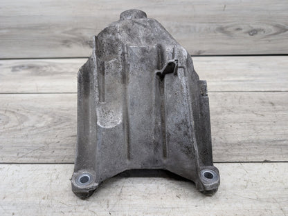 OEM AUDI A4 A5 A6 A7 Q5 Q7 Engine 2.0L EA888 Gen3 Left Motor Mount Bracket
