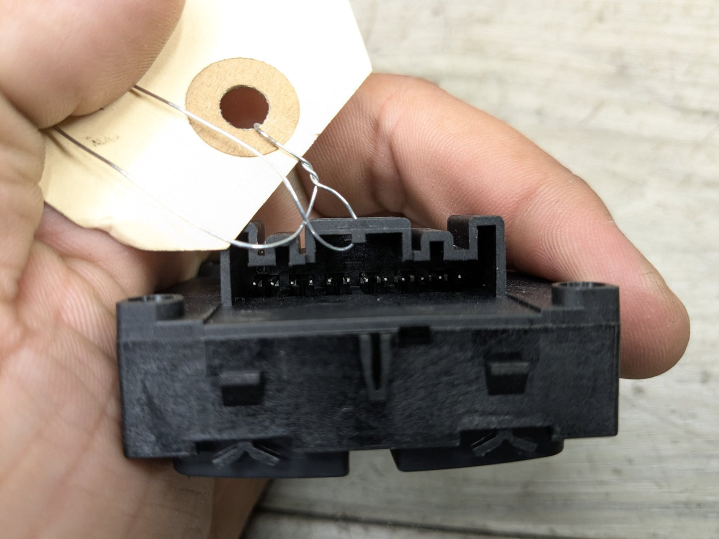 18-24 OEM AUDI Q5 SQ5 Rear Suspension Load Edge Trunk Control Release Switch