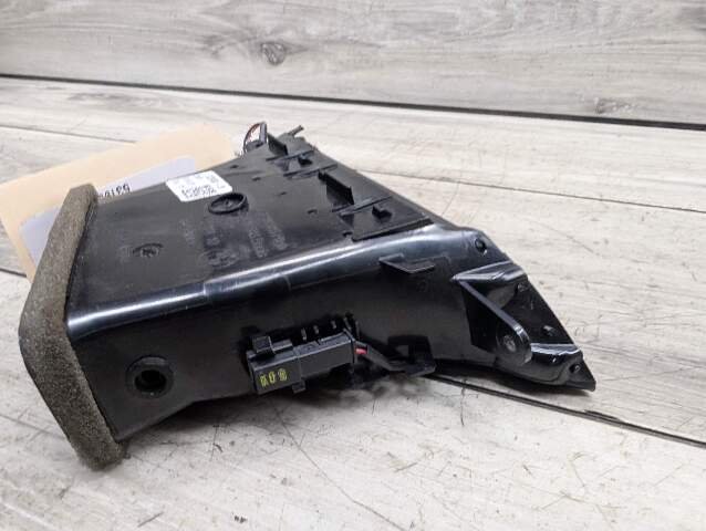 2017 - 2023 BMW M550i G30 Dashboard Dash Board Right Passenger Air Vent 9329585 N63B44O2