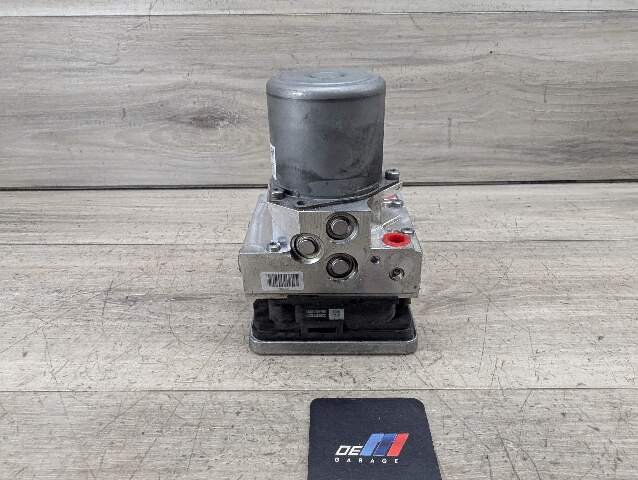 2017 BMW 740i G12 ABS Pump Module 6884577 PRE-LCI OEM BMW G01 G12 G30 ABS Brake Pump Anti Lock DSC Dynamic Stability