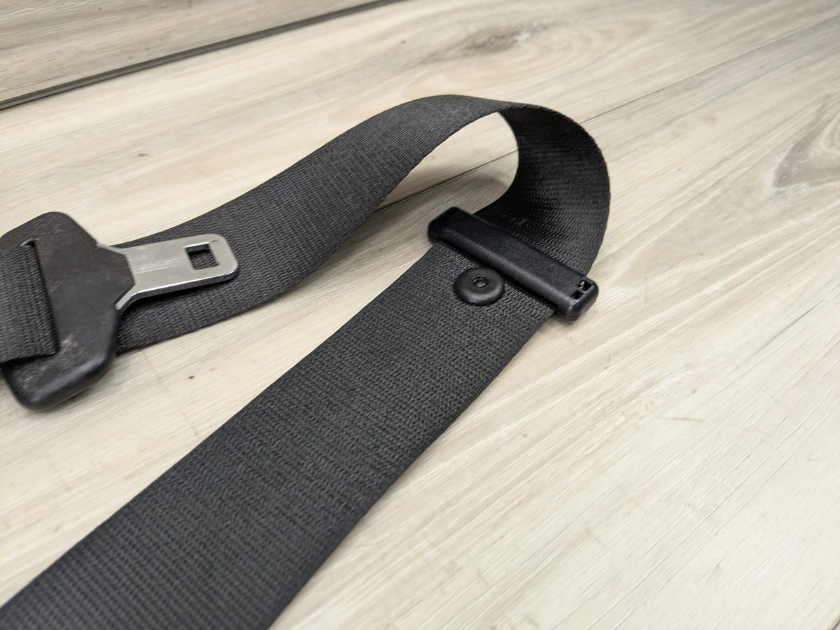 OEM BMW G01 G02 F97 F98 X3 X4 Front Passenger Seat Belt Seatbelt Retractor