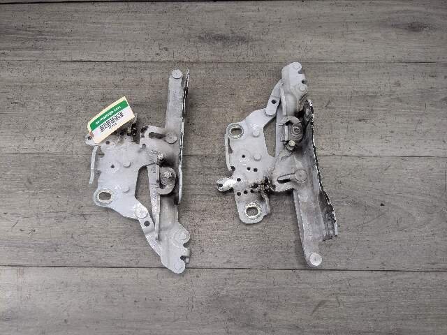 OEM BMW F22 F23 F30 F32 F33 F34 F36 F80 F82 F83 F87 Left Right Hood Hinges PAIR