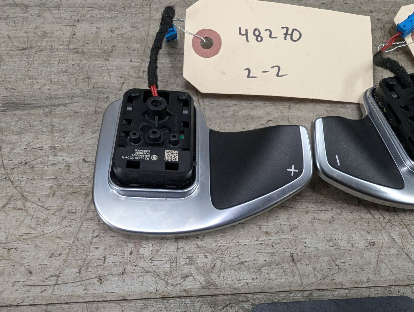OEM BMW F15 F25 F30 F32 F33 F36 F48 X1 X3 X5 AT Paddle Shifter Plus Minus PAIR