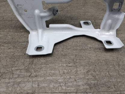19-24 OEM BMW G29 Z4 Front Right Passenger Side Fender Holder Bracket SET