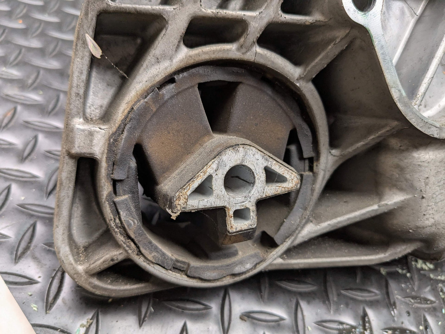 Unknown Transmission Transfer Case k 7643751