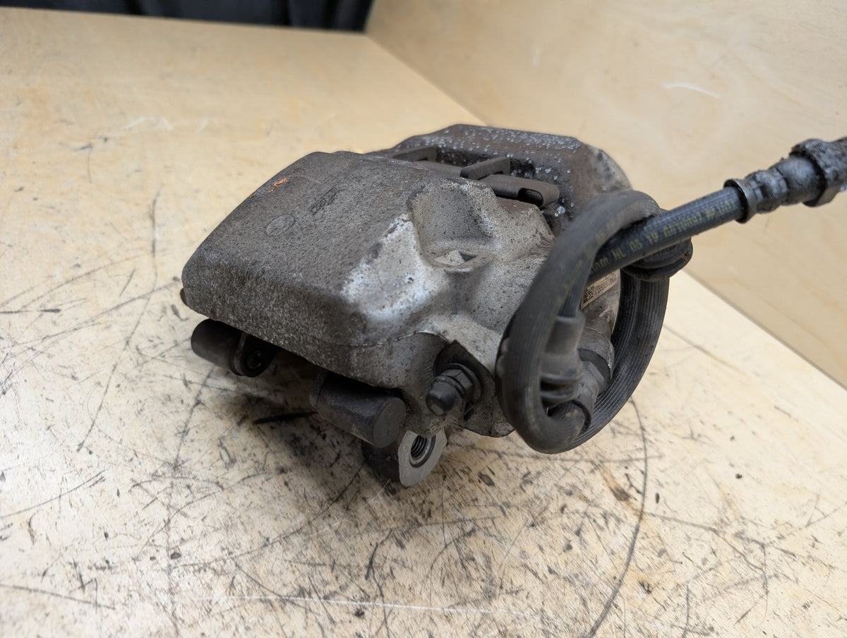 2019-2026 BMW X5 G05 Front Right Passenger Brake Caliper 6883736 OEM