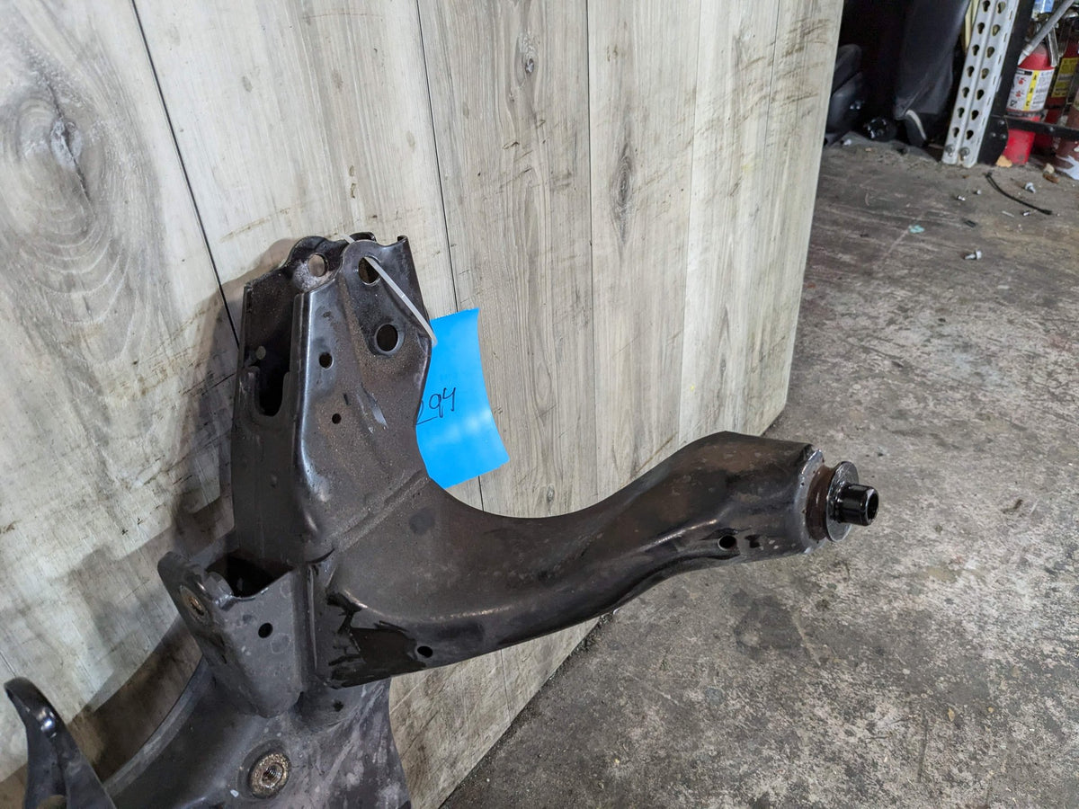 2018 BMW X2 F39 Front Axle Support Crossmember Subframe 6872729 16-24 OEM BMW F39 F44 F48 X1 X2 Front Axle Subframe Carrier Crossmember Cradle OEM
