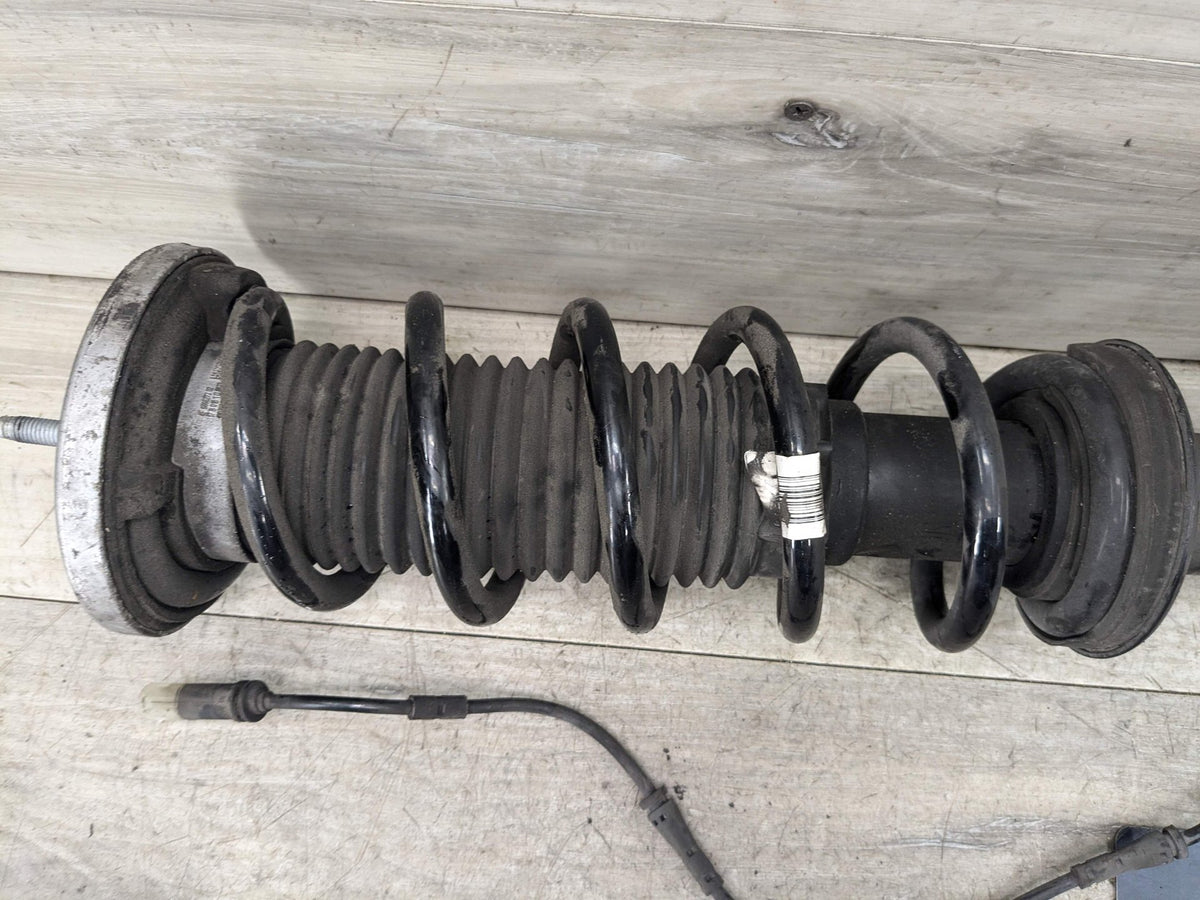 17-23 OEM BMW G30 M550 Rear Right Passenger Side Spring Strut Shock Absorber VDC