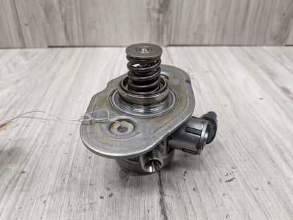 16-20 OEM BMW G11 G12 750 G30 M550 Engine N63R HPFP High Pressure Fuel Pump 5-8
