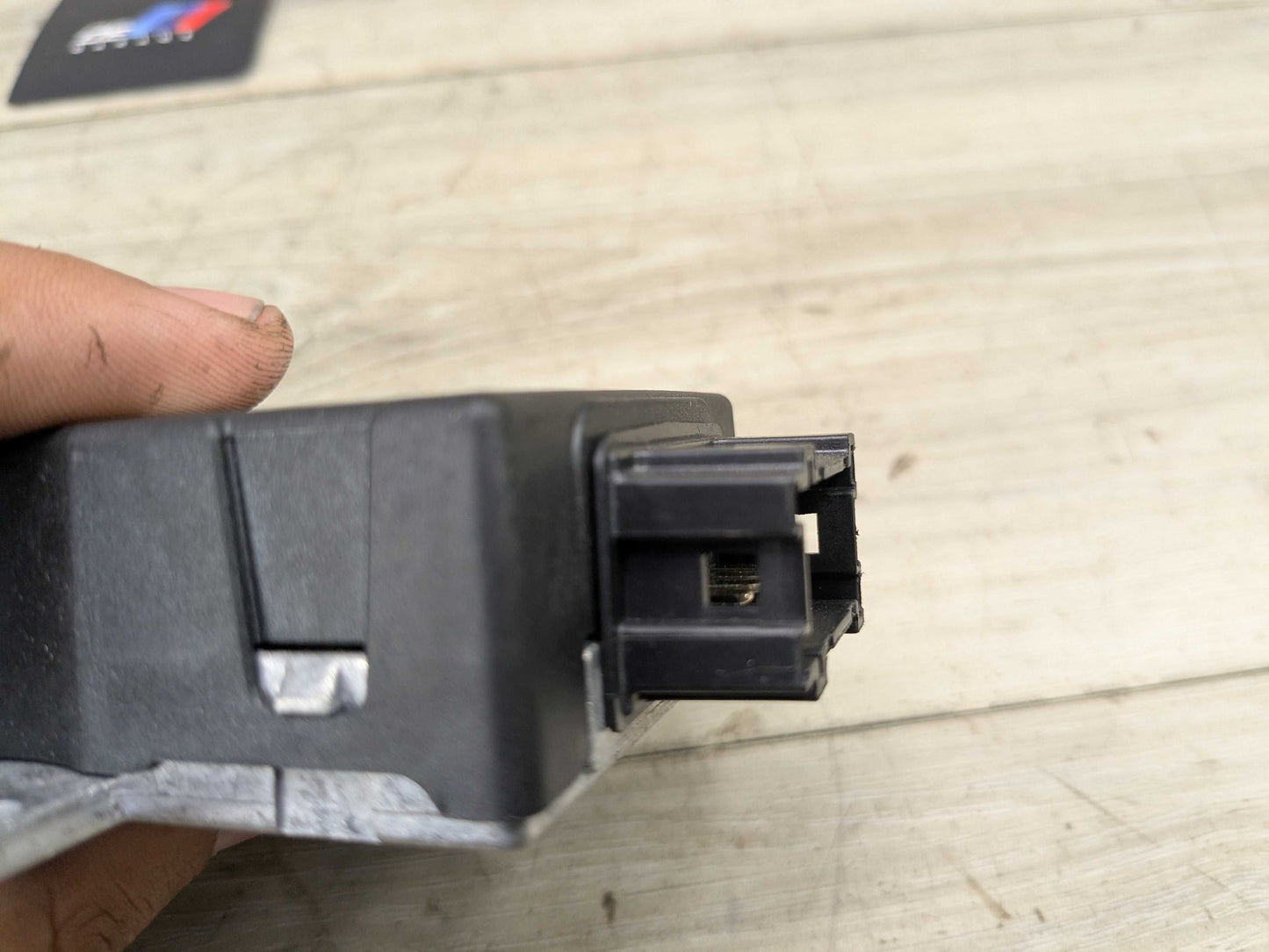 OEM BMW F90 G12 G20 G22 G23 G42 G80 G82 G83 M3 M5 EKP Fuel Pump Control Module Unit