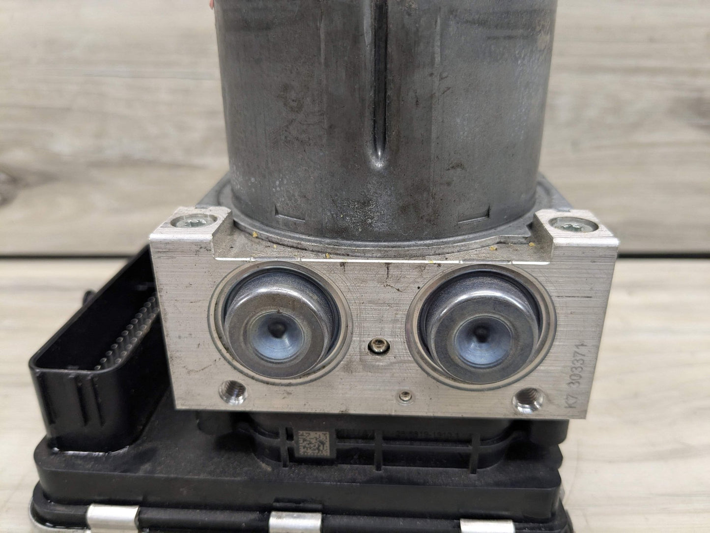 2020 BMW 330i G20 ABS Pump Module 6862032