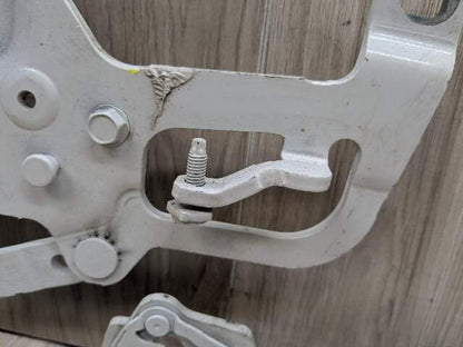 OEM BMW F15 F16 F85 F86 X5 X6 Left Right Hood Hinge Support Bracket SET White