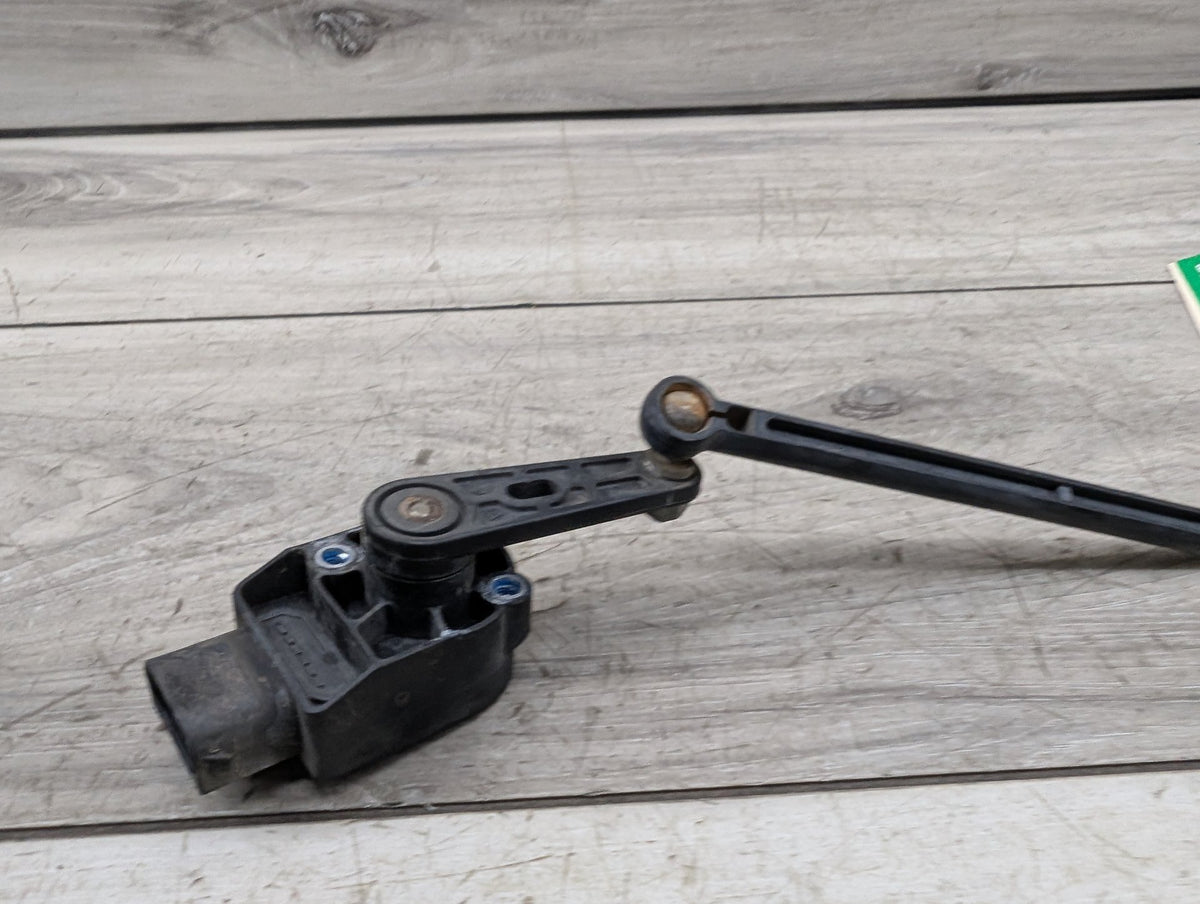 OEM Mercedes W204 W207 W212 Front Rear Left Right Height Level Sensor