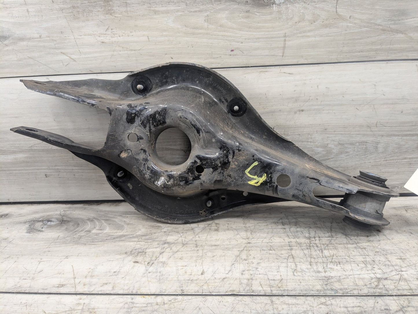 2020 BMW 330i G20 Rear Right Passenger Control Arms SET 6884694 OEM BMW G20 G22 G23 G26 G29 G42 Rear Right Passenger Upper Lower Control Arm SET