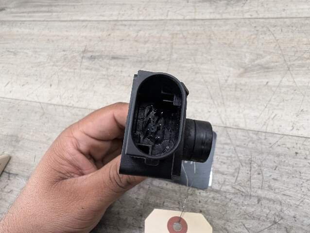 2017 BMW 740i G12 Suspension Height Level Sensor 2959574