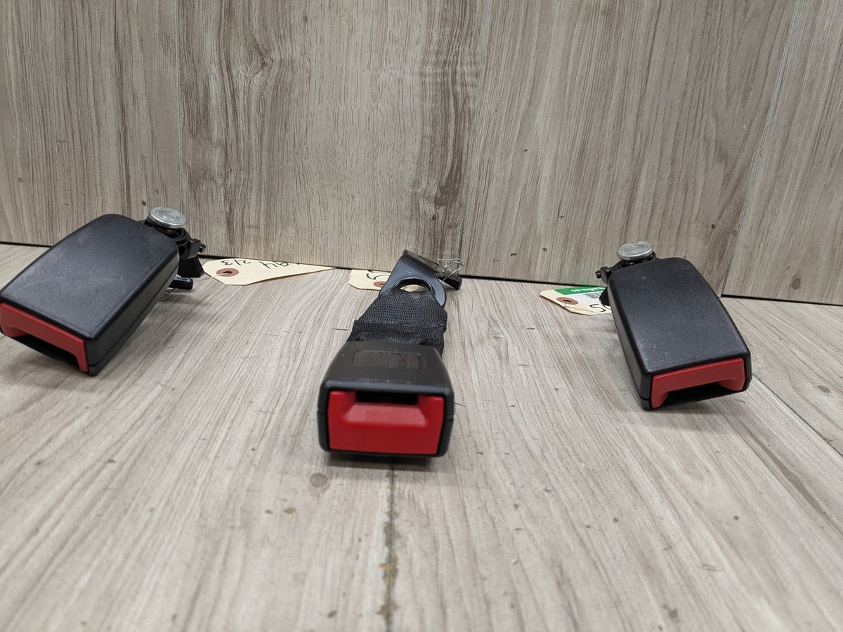 OEM Mercedes W205 Rear Left Right Center Seat Belt Buckle