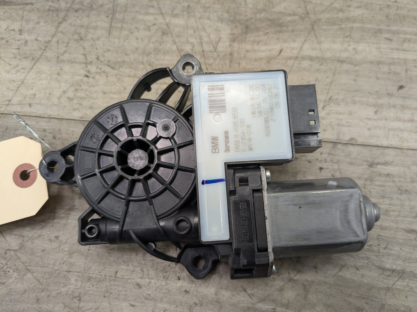2021 BMW 330i G20 Front Left Driver Door Window Glass Regulator Motor 8498859 OEM BMW G20 G80 330 M340 M3 FRONT Left Driver Side Door Window Regulator Motor