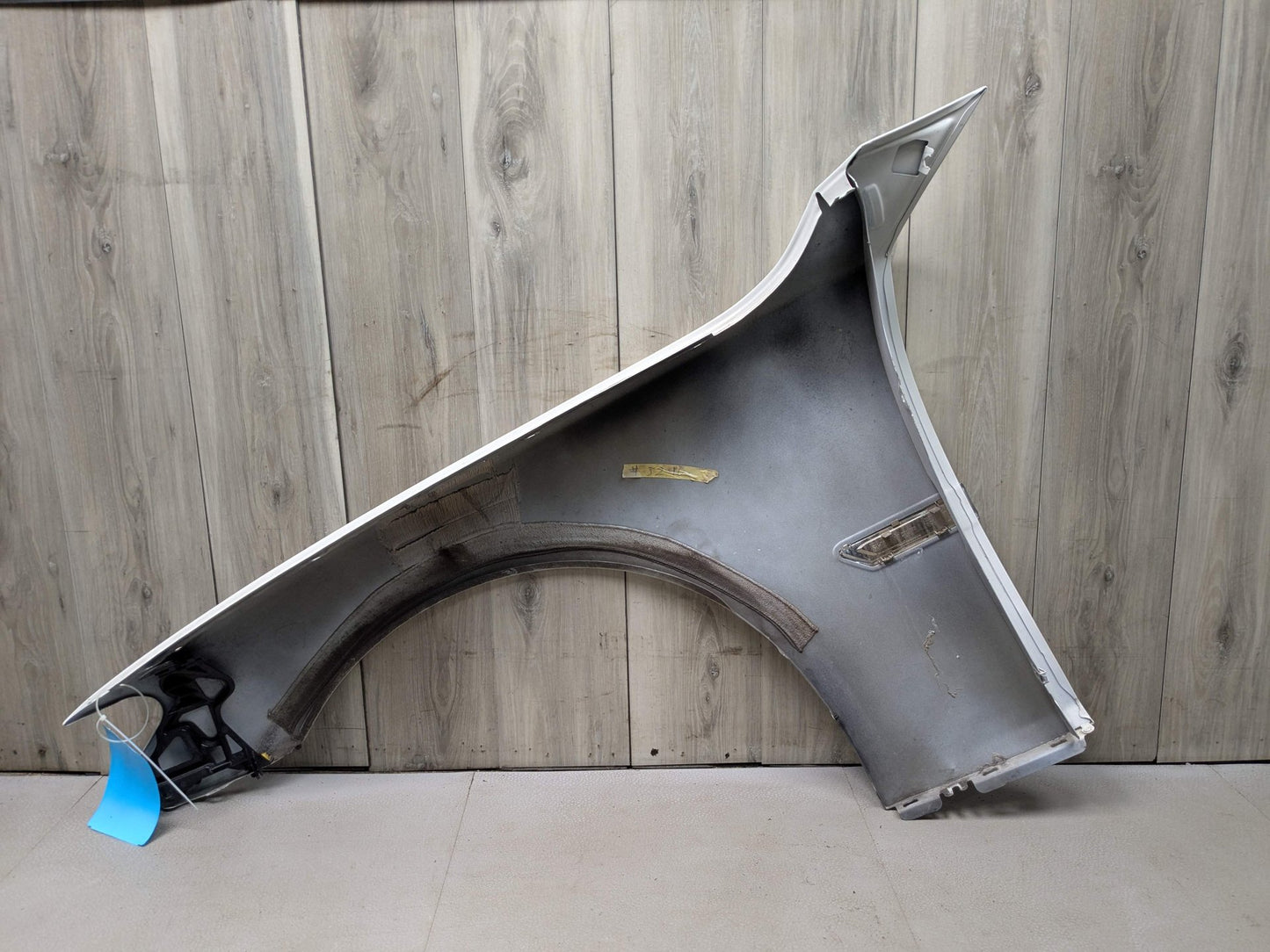 09-15 OEM BMW F01 F02 740 750 Front Right Passenger Side Fender Panel White 300 White ALPINWEISS III (300)
