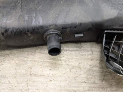 09-19 OEM BMW F12 F13 F15 F16 X5 X6 Front Right Intercooler Upper Charge Pipe