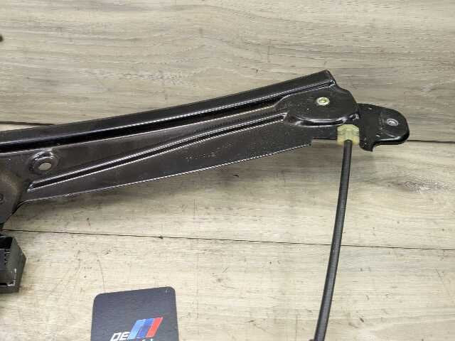 OEM BMW F10 528 535 550 M5 FRONT Left Driver Door Window Regulator Motor
