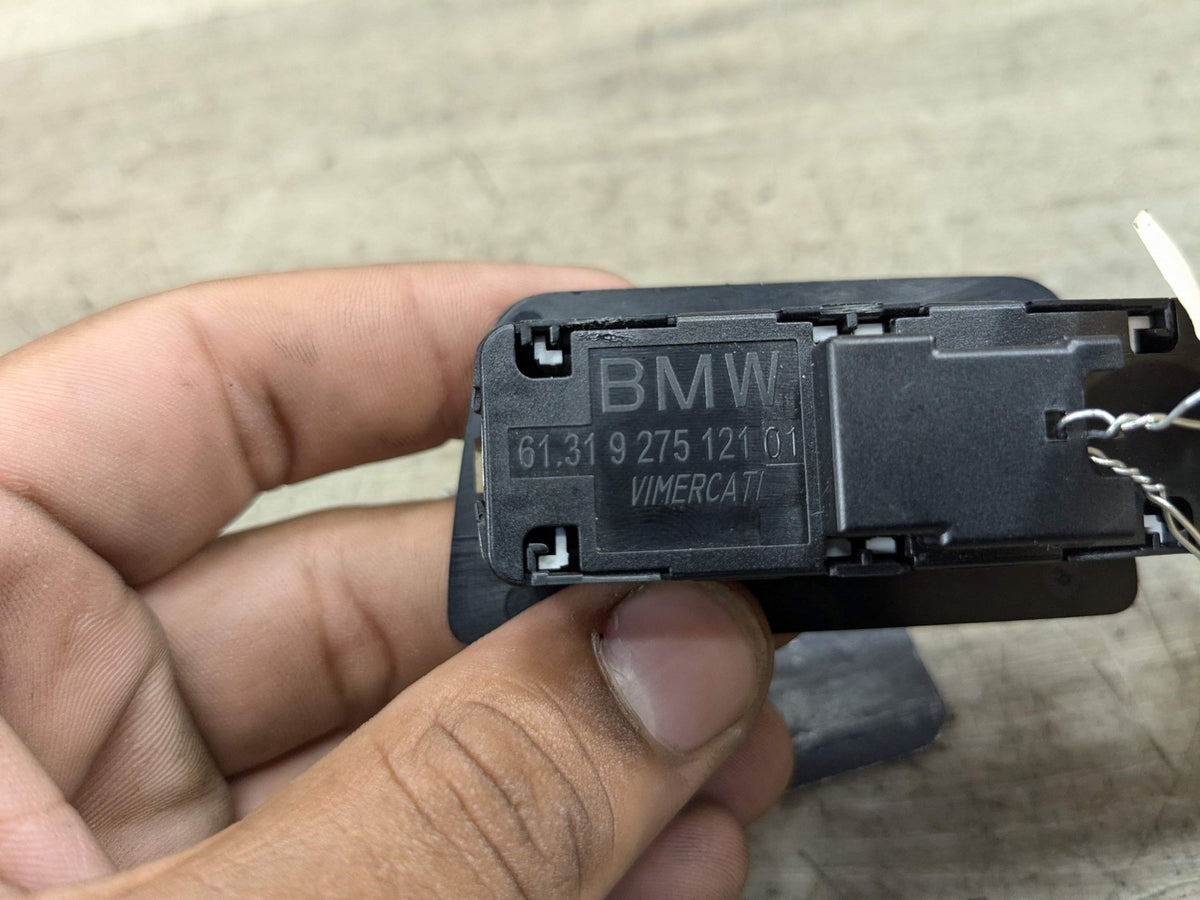OEM BMW G12 F36 F10 F07 M5 F06 M6 F01 F02 Rear Trunk Lid Center Lock Switch