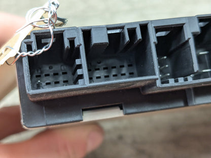 OEM BMW F95 F97 G01 G05 G12 G20 G22 G26 G30 X3 X5 Front Left Right Seat Module
