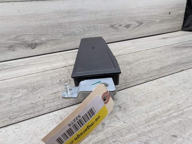OEM BMW F22 F30 F32 F33 F36 F80 F82 F83 Front Left Driver Knee Lower Dash Airbag