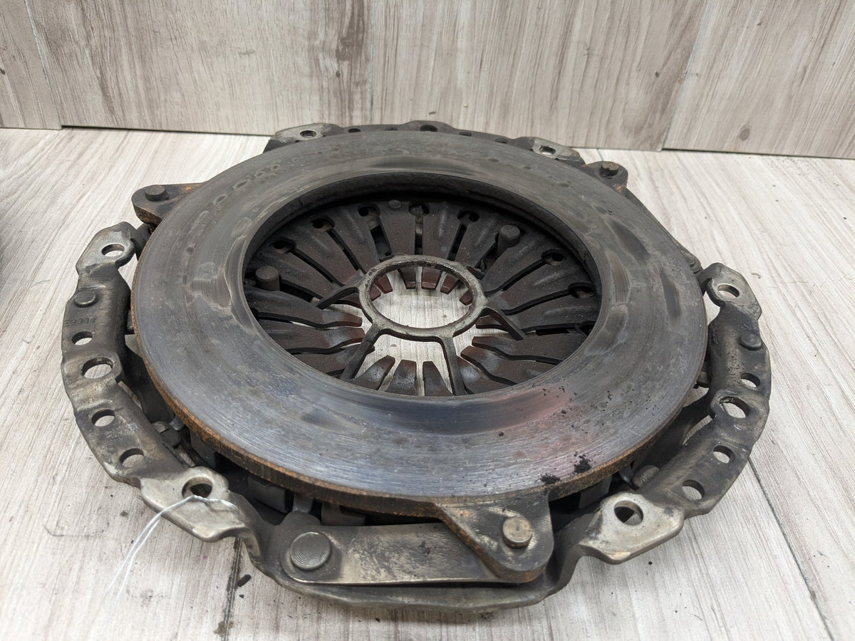 OEM BMW E46 E60 E85 Z4 MANUAL Engine M54 Flywheel Clutch Complete D=228MM