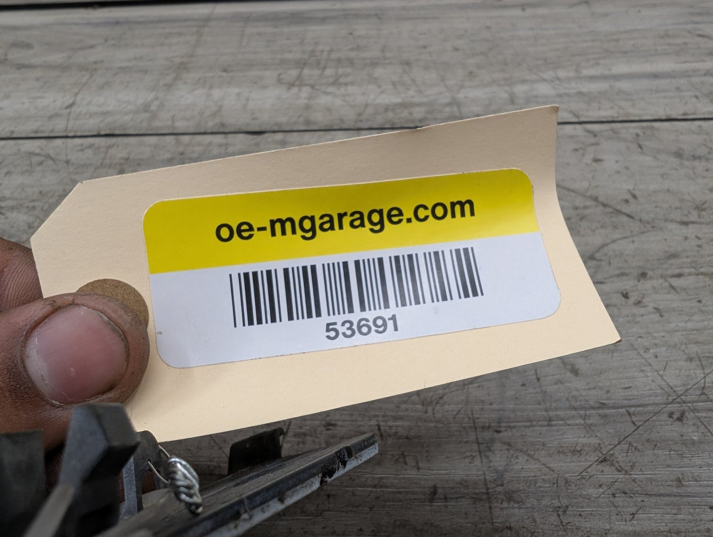 2011-2016 BMW 528i F10- Front Tow Hook Cover PN: 7200717