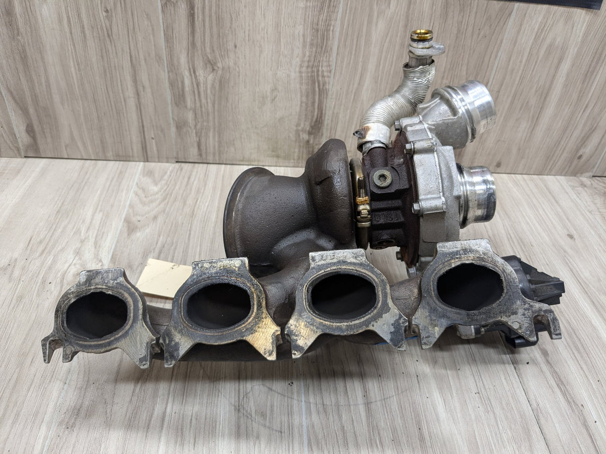 OEM BMW G01 G20 G22 G23 G26 G30 G42 330 430 530 Turbo Charger w Manifold B46 K
