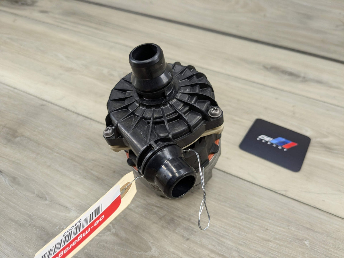 OEM BMW G01 G05 G20 G22 G23 G26 G30 Engine B58 Auxiliary Coolant Water Pump