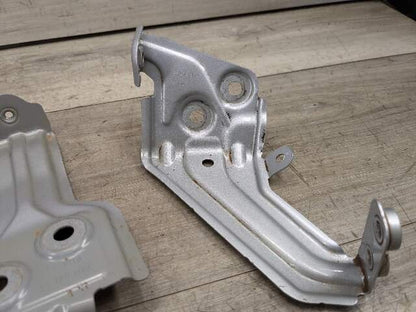 18-24 OEM BMW G01 G02 F97 X3 X4 Right Passenger Fender Wing Holder Bracket SET