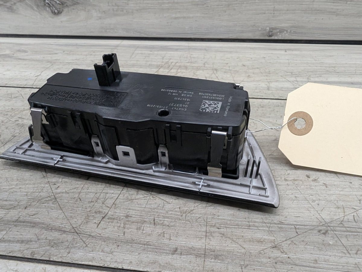 2017-2023 BMW M550i G30 Headlight Switch 9493731 OEM BMW F90 G30 G32 530 540 M550 M5 Headlight Switch Control Panel Light Module OEM