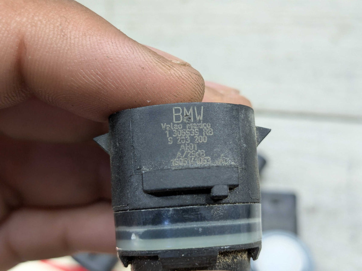 OEM BMW F15 F16 F48 F90 F97 G01 G12 G30 X1 X3 X5 Bumper Parking PDC Sensor Gray