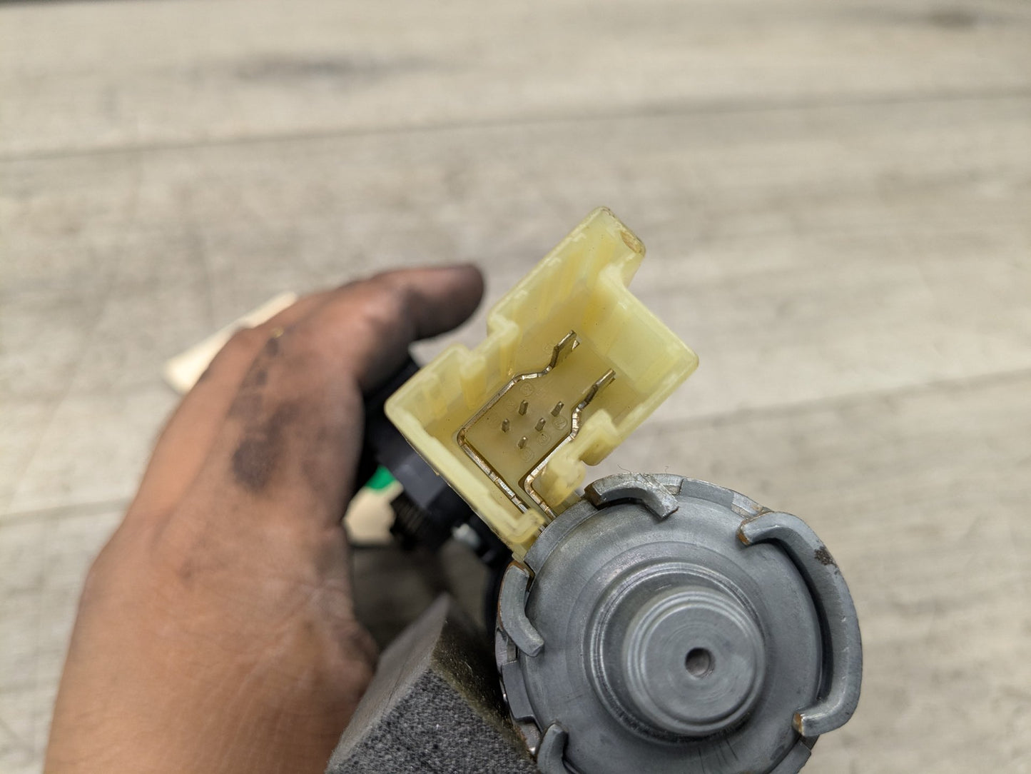 18-24 OEM AUDI Q5 SQ5 Rear Glass Panoramic Sunroof Sun Moon Motor