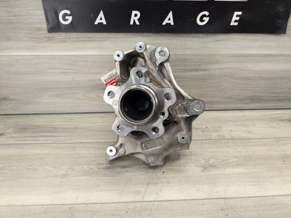 19-25 OEM BMW G20 G22 G23 FRONT Left Driver Hub Spindle Knuckle Bearing RWD