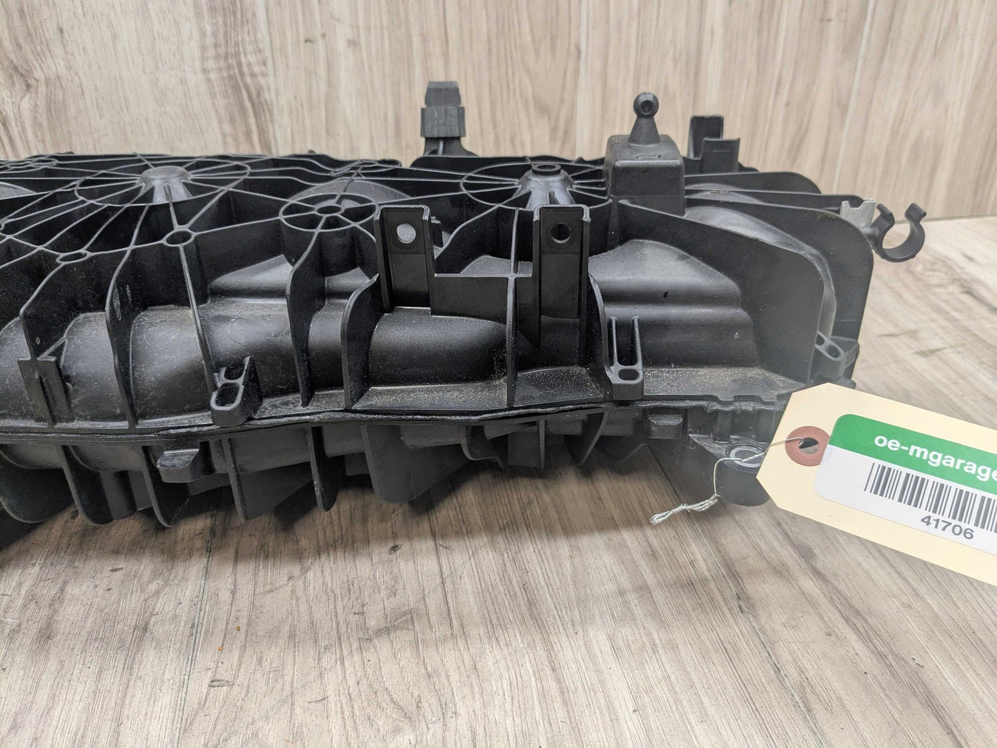 OEM BMW G01 G05 G12 G20 G42 G30 M340 M440 X3 Engine B58 Intake Manifold 8647977