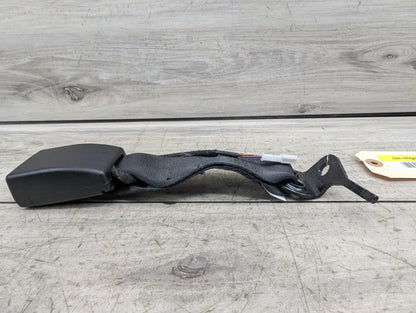 2017-2023 BMW M550i G30 Rear Middle Center Seatbelt Seat Belt Buckle 7412785 OEM BMW F90 M5 G30 530 540 M550 Rear Center Middle Seatbelt Seat Belt Buckle OEM